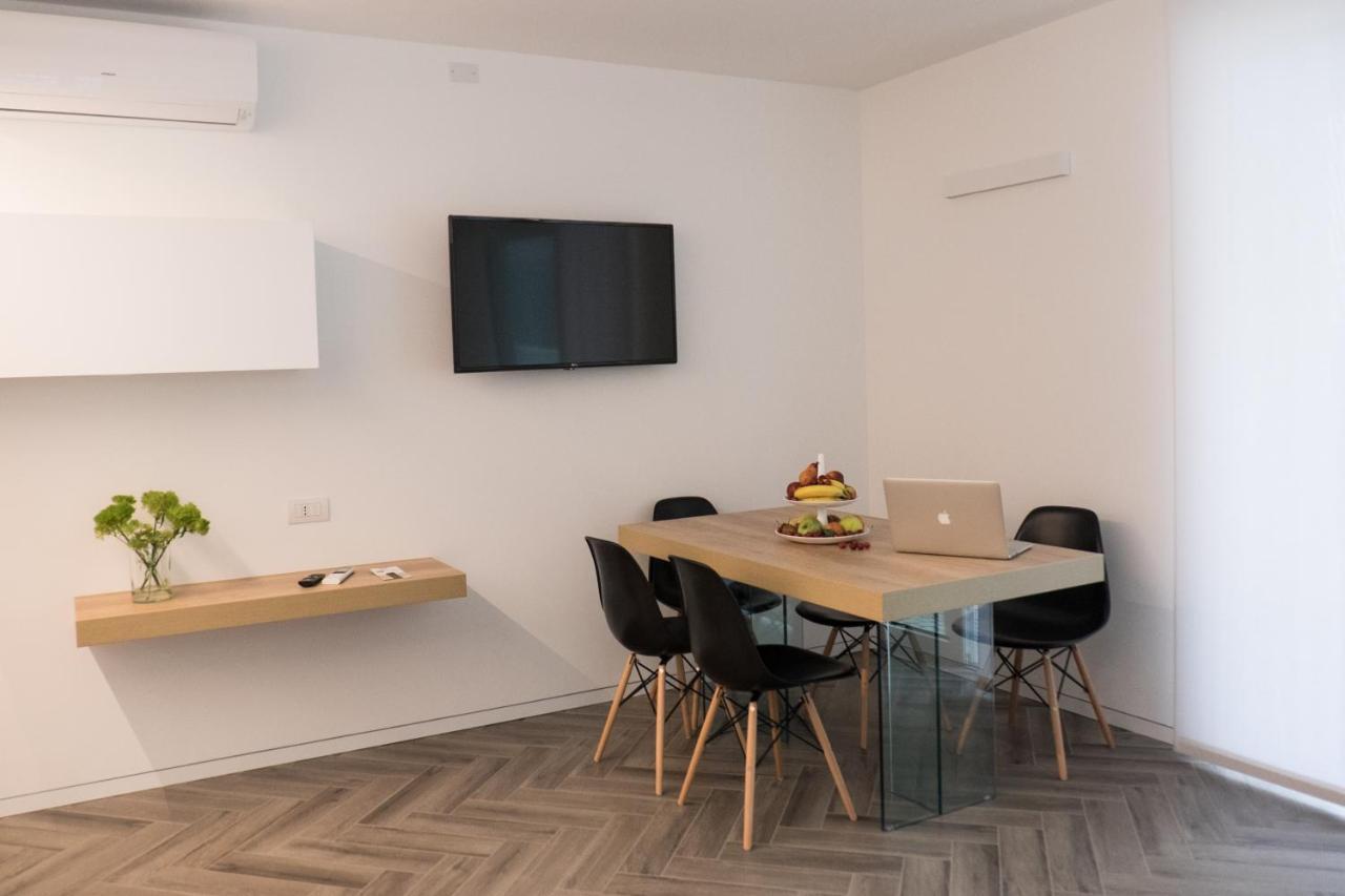 Appartement Terrazze Dei Tigli à Riva del Garda Extérieur photo