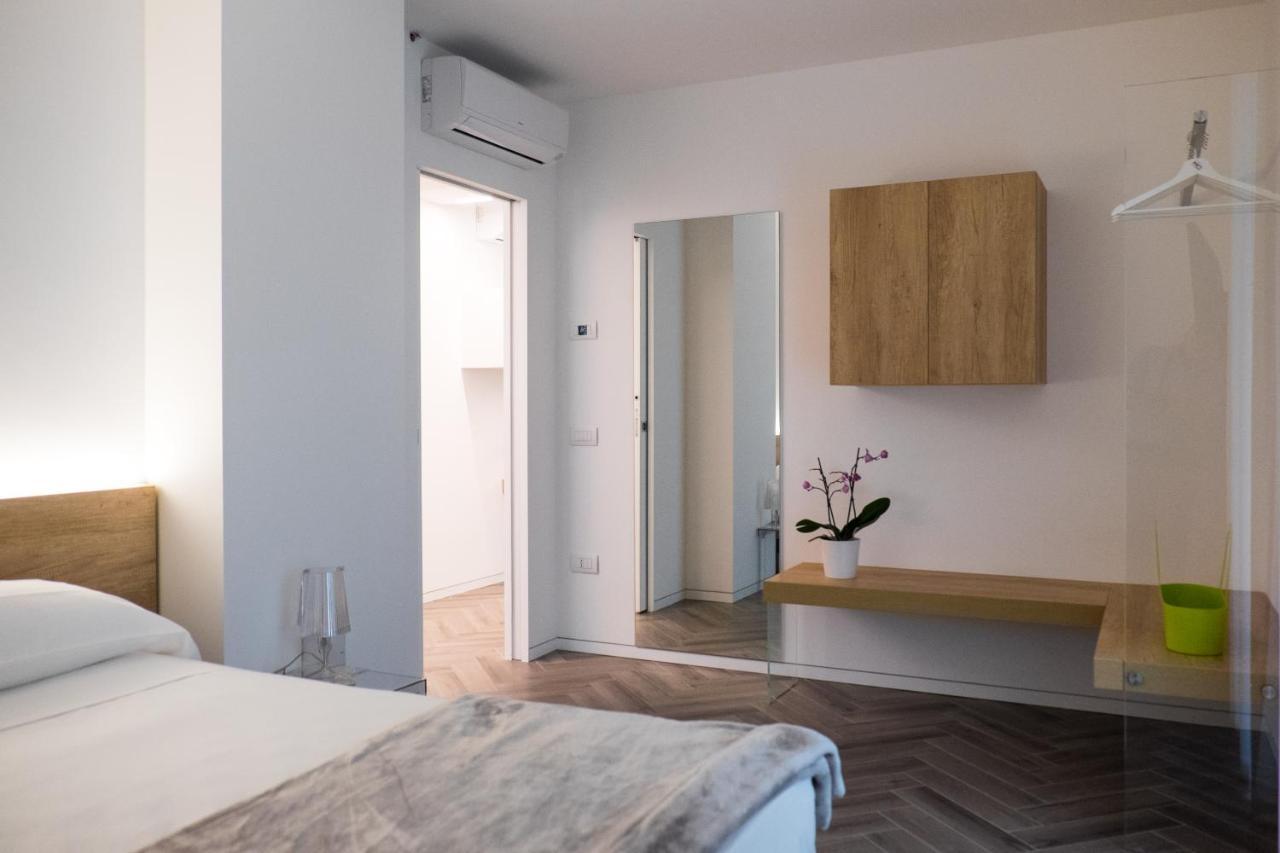 Appartement Terrazze Dei Tigli à Riva del Garda Extérieur photo