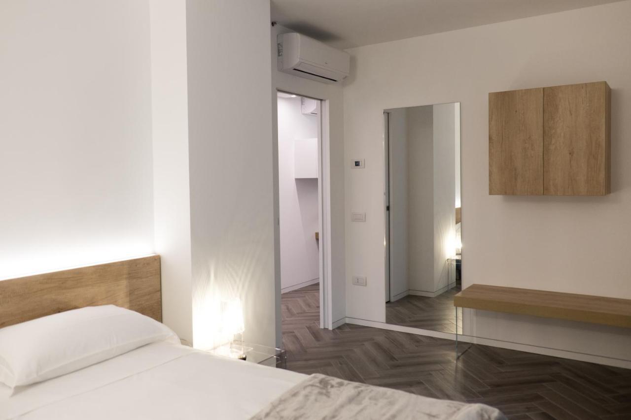 Appartement Terrazze Dei Tigli à Riva del Garda Extérieur photo
